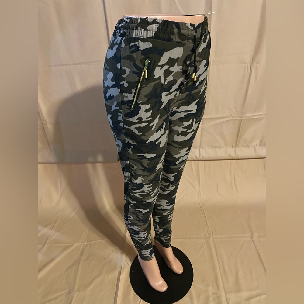 Indero Soft Flexible Relaxing Jogger Best Sell